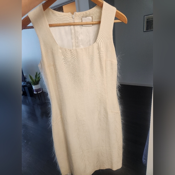 Versace 1990s Square Neck Hour Glass Cut - Picture 3 of 10